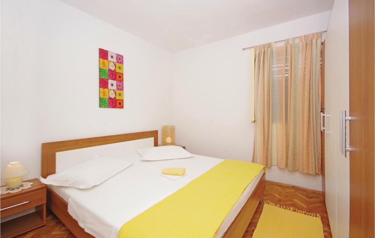 Cozy Apartment In Makarska With Kitchen Exteriér fotografie
