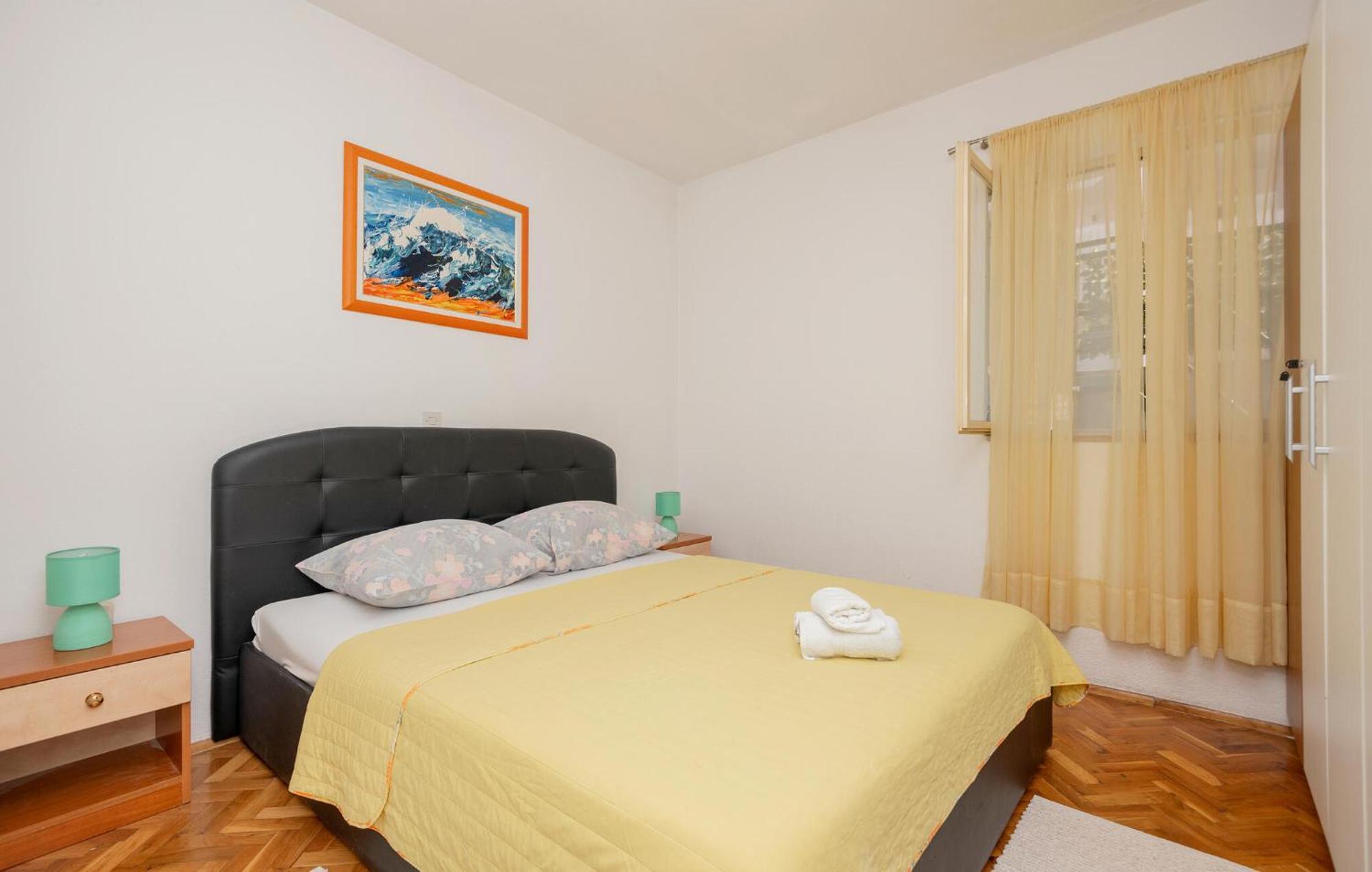 Cozy Apartment In Makarska With Kitchen Exteriér fotografie