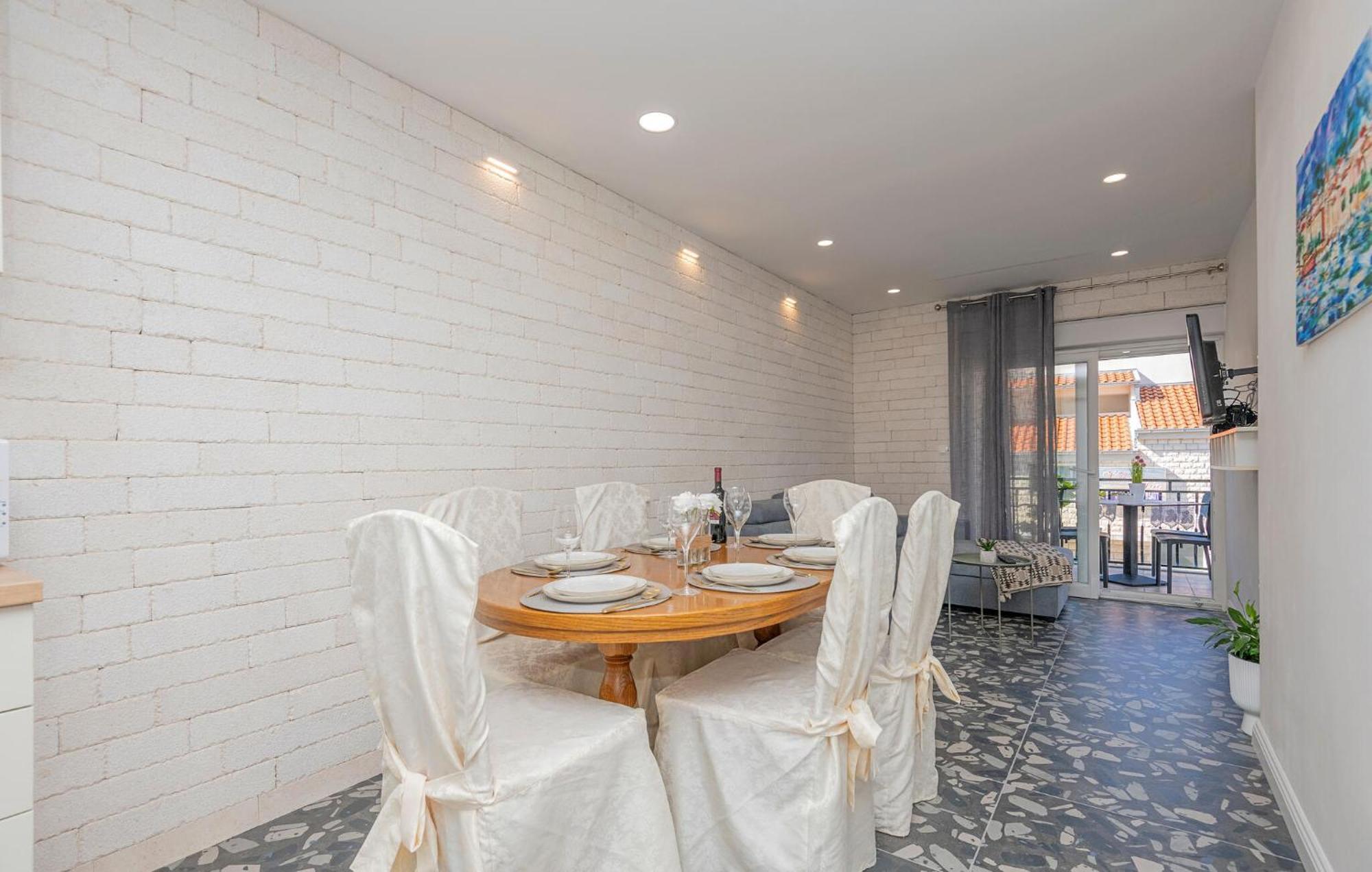Cozy Apartment In Makarska With Kitchen Exteriér fotografie